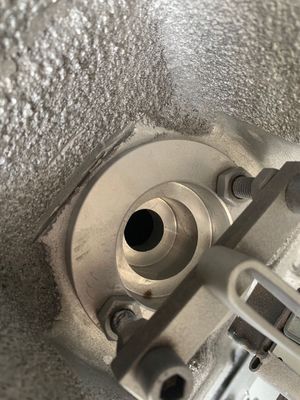 フル セットの回転型の鋳造アルミが付いている光沢のある水漕