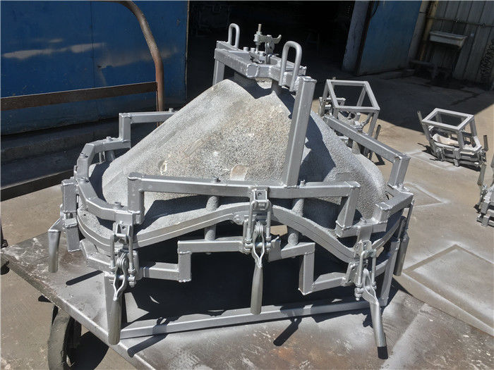 自動車産業のためのカスタマイズされた設計回転形成用具のHDPE MDPEプロダクト